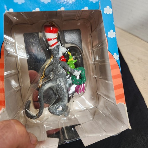 Vintage Enesco Dr Seuss Cat In The Hat w Parrot Hanging Christmas Tree Ornament - Picture 12 of 12