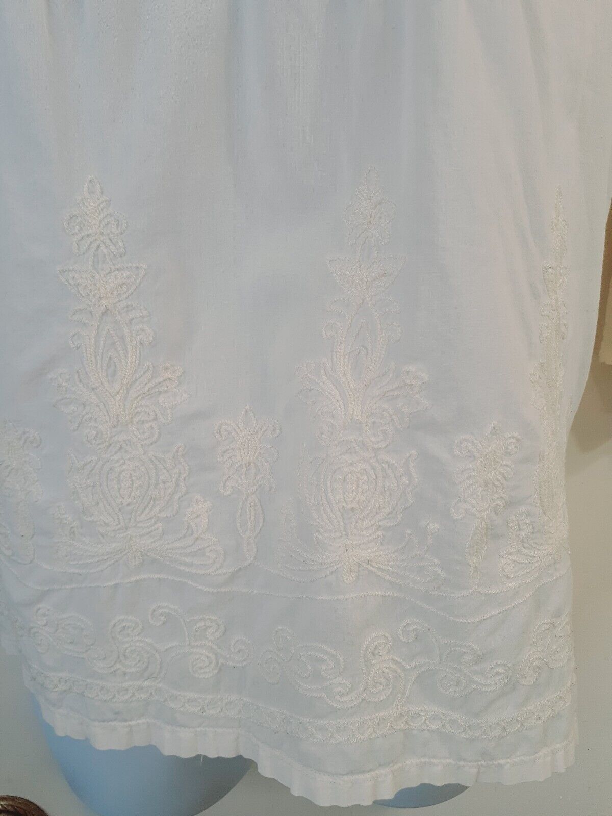 89th & Madison Ivory Linen ¾ Roll Sleeve Embroide… - image 2