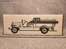 NIB 1926 ERTL Red Fire Truck 1:30 Scale Diecast Seagrave Bank