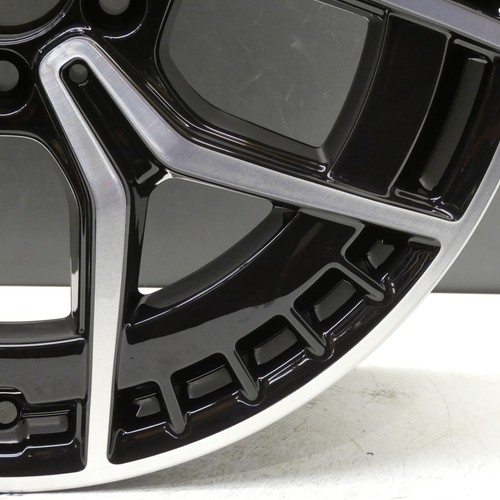 MERCEDES EQA EQB 19" ALLOY WHEEL DIAMOND CUT BLACK RIM 7.5J OEM A2434010500 X1 - Picture 8 of 18