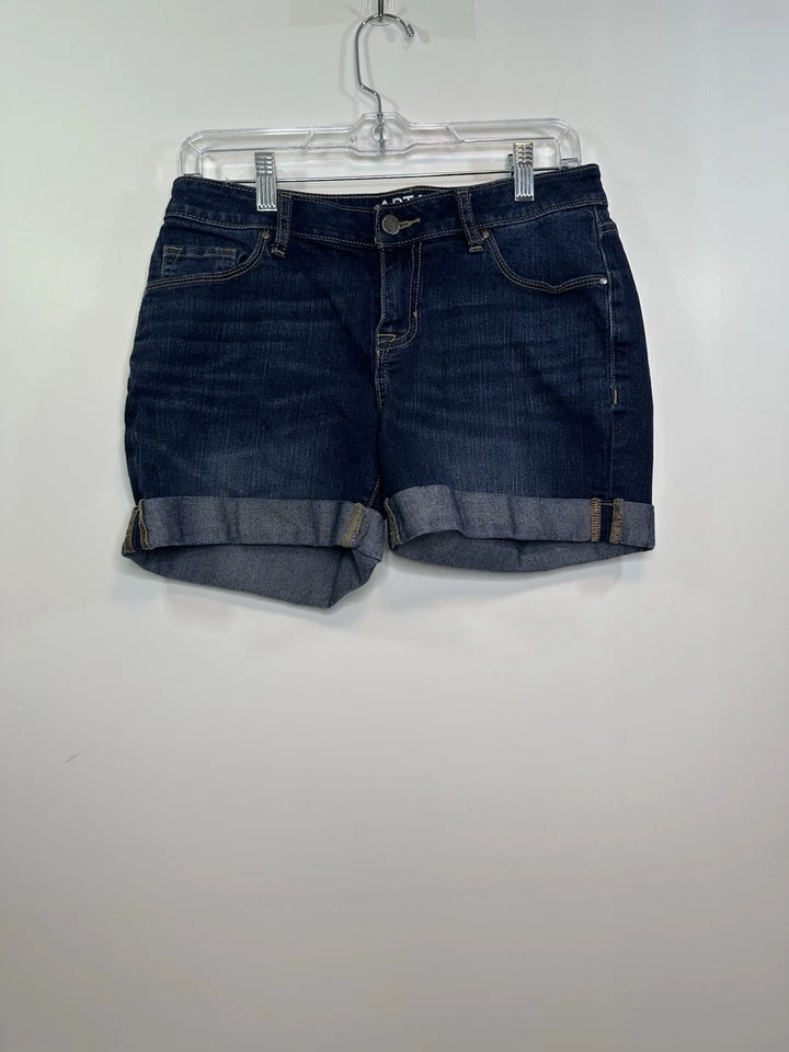 APT. Pantalones cortos de mezclilla para mujer 9 Essentials talla 6 lavado oscuro con puños elásticos  Foto 2 de 4