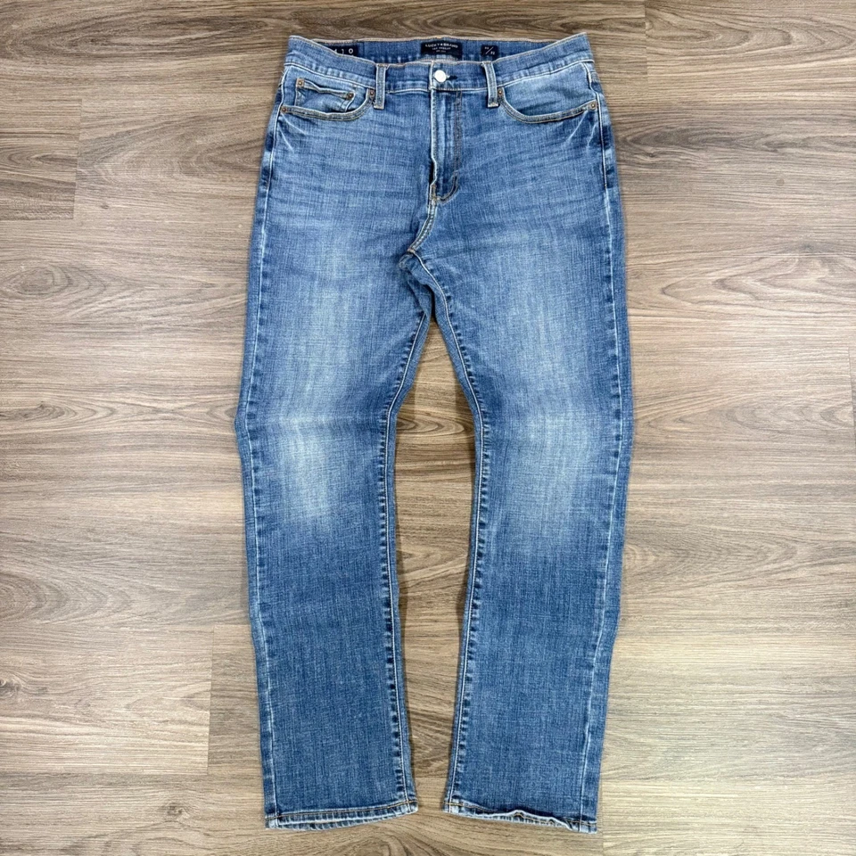 Lucky Brand 410 Athletic Slim Denim Jeans Mens Size 33x31 (tag 32)Blue Wash - Image 2 of 4