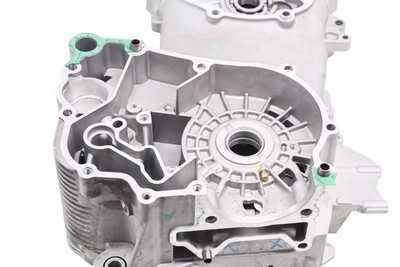24 Piaggio Liberty 150 Crankcase Center Crank Case | eBay