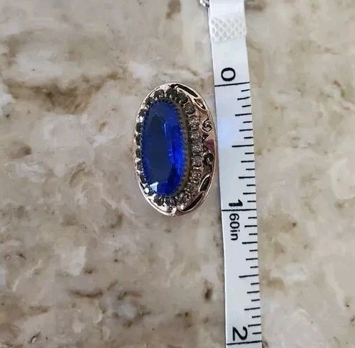Vintage Gold-Tone Brooch Large Faceted Blue Glass Stone Oval Shape & Crystals - Picture 3 of 4