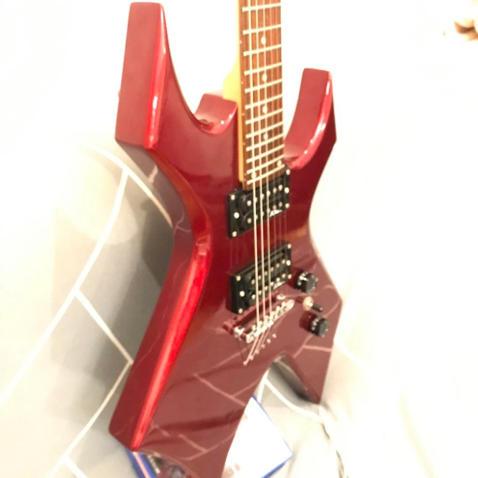 B.C. Rich Warlock E-Gitarre Red Finish Made in Japan Rare Vintage Model - Bild 4 von 4