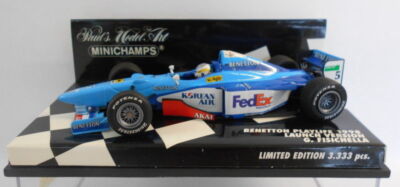 Minichamps F1 1/43 Scale - 430 000012 BENNETON PLAYLIFE B200 A.WURZ - R