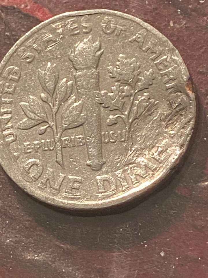 1968 No Mint Mark Error Roosevelt Dime US COIN Planchet Error Side Squisshed Up - Image 4 of 4