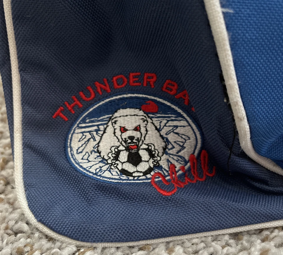 MOCHILA DE FÚTBOL THUNDER BAY CHILL (USL) McDonald’s & Tbaytel Foto 3 de 4