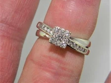 Zales !!! 14k White Gold 0.50 Carat Diamond Criss Cross Cluster Ring, sz 6.5