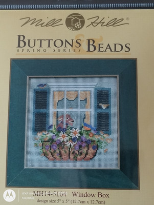 MILL HILL BUTTONS BEADS WINDOW BOX MH14-5104 CROSS STITCH KIT