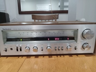 Technics Sa-303 Stereo Receiver 40 Watts per channel, low