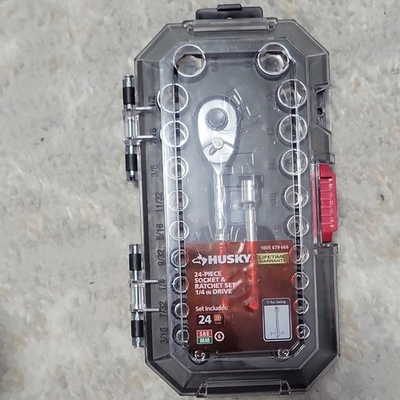 #ad Husky 1 4 in. Drive Ratchet SAE Standard Socket Set 24 Piece . Tested working $20.00