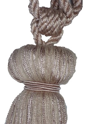 Conso 21323 S15 PALE DUSTY PINK 9'' Single Tassel Drapery Tieback 30'' Spread