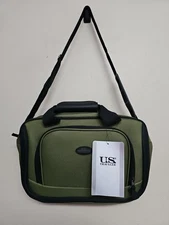 NWT US TRAVELER Luggage Bag Tote Green Color Pocket Zipper Adjustable Strap.
