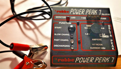 Robbe Power Peak 7 Ladegerät bis zu 7 NC Zellen, nur für Batterieanschluss