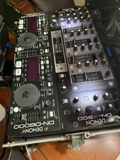 DENON DNx900 -DENON DN-D6000-DN 6000 MP PLAYER USED