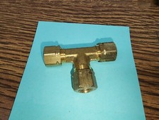 NEW PARKER BRASS TEE T UNION CONNECTOR  1/4"TUBE  50PCS!!!!!