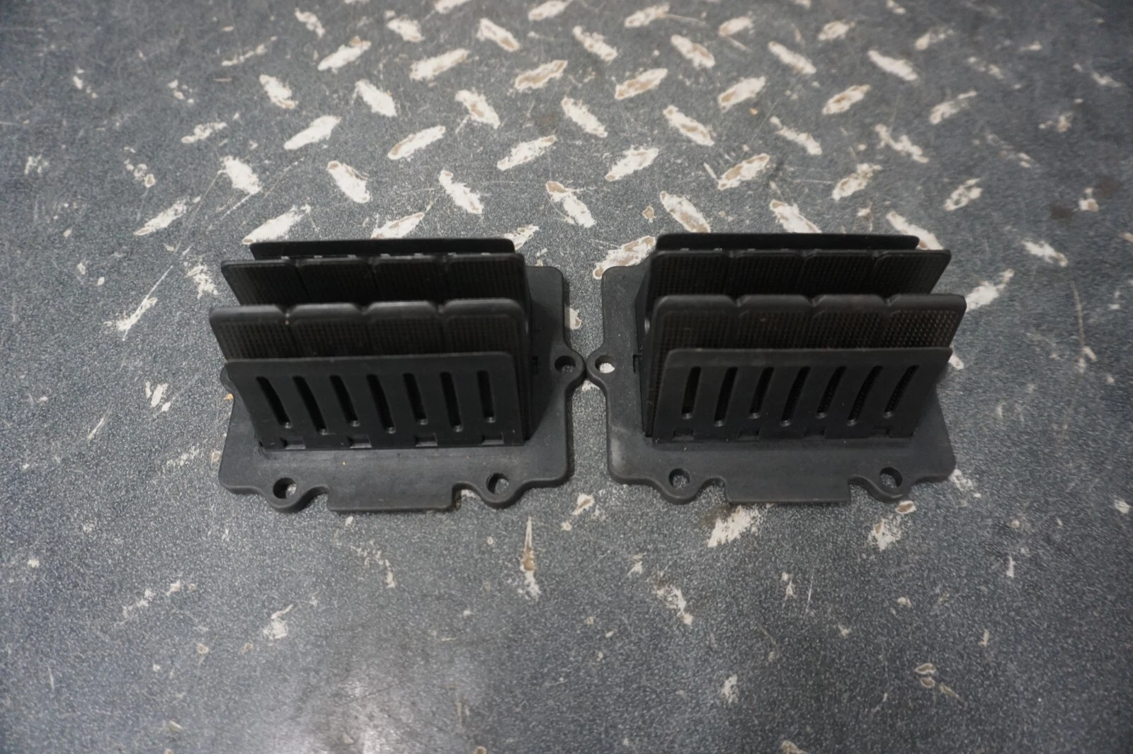 2002-2004 New Polaris Aftermarket V-Force Reed Valves Set of Two Octane 59-4510