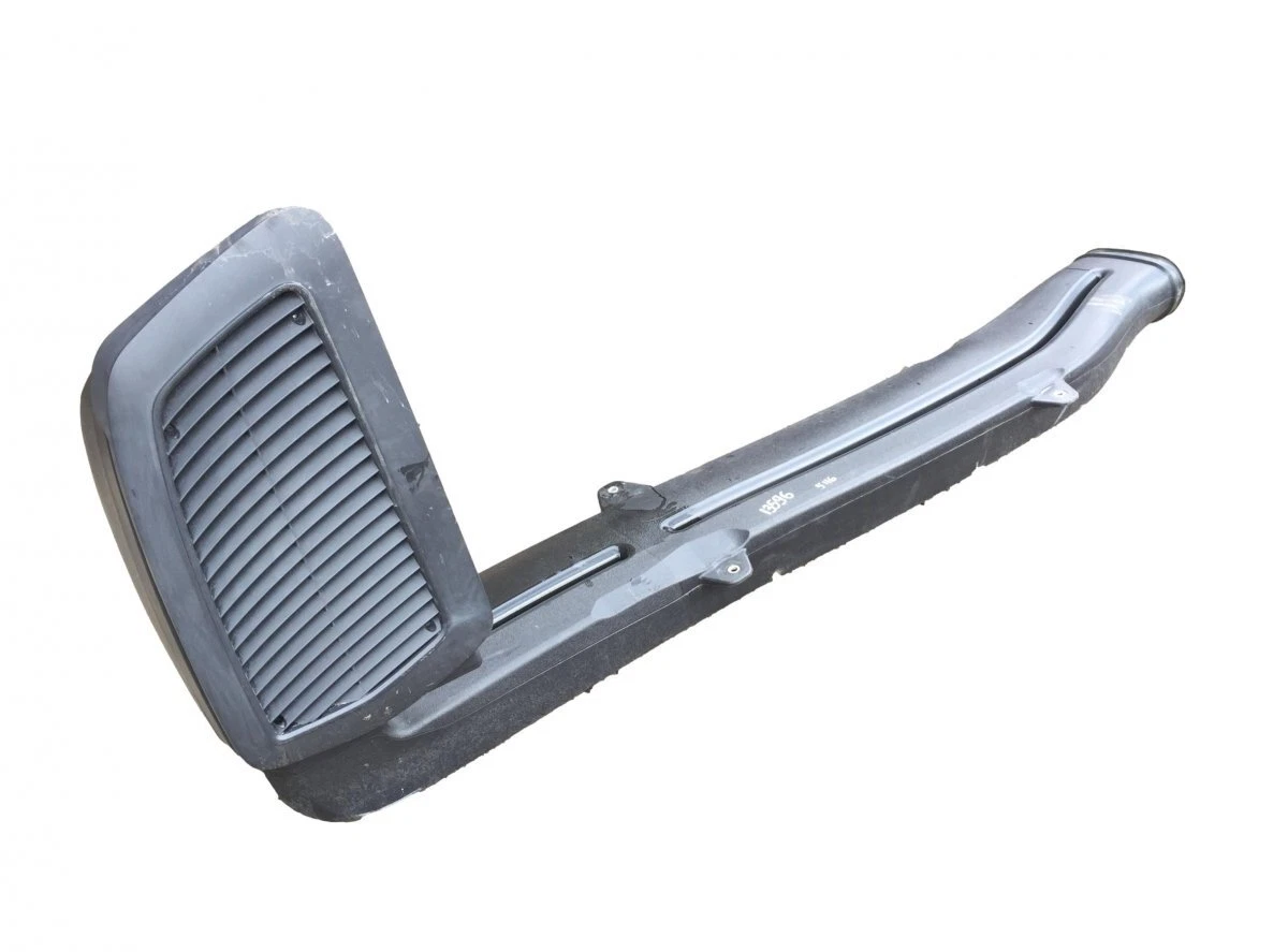 A9605284308 A9605280601 Air Intake Duct For MERCEDES-BENZ Actros