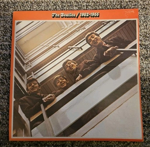 THE BEATLES 1962-1966 DOUBLE LP 1ST PRESSING   W ORIGINAL INNERS - EXCELLENT
