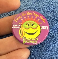 Waffle House Pin Button Mardi Gras Employee 3...