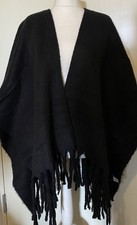 Marks & Spencer Wrap Pashmina One Sz 14-18 Black Soft Fleece Boho Fringing bnwt