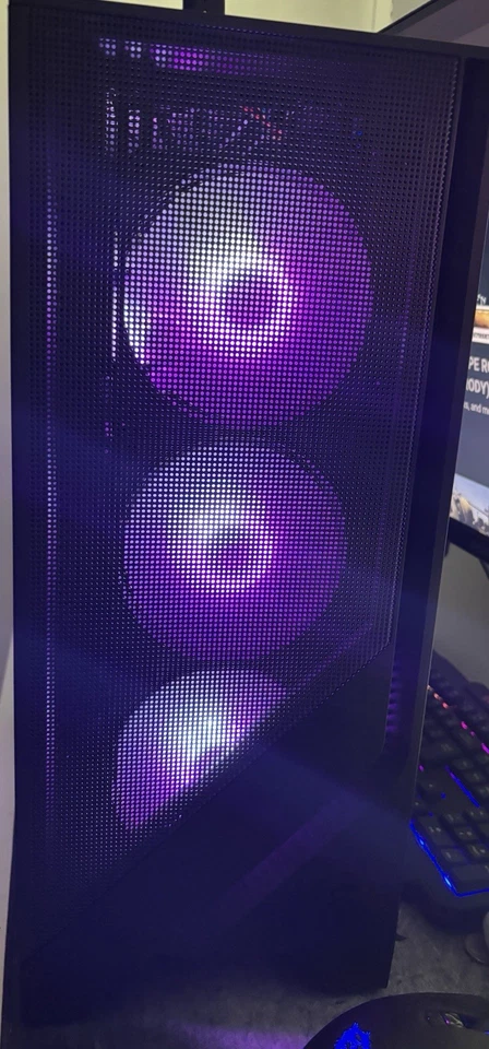 MSI - Computadora de escritorio para juegos Codex R2 - Intel Core i5-14400F - 16 GB de memoria RTX 4060 Foto 2 de 4