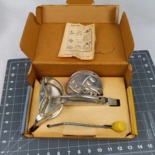 Rare Vintage Mouli Julienne TV Shredder Salad Maker Food Slicer Grater Chops NIB