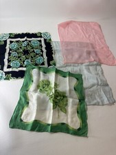  4 Vintage Hankie Ladies Sweet floral Designs so pretty
