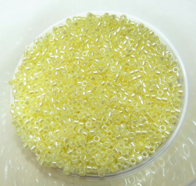 11/0 DELICA ~ DB 232 ~ PALE YELLOW LUSTER ~ 7 Grams ~ GLASS SEED BEADS