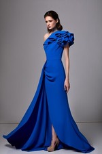 evening gown size 6 Ruffled One Shoulder fitted Bodice Slim Slit Skirt Imported 