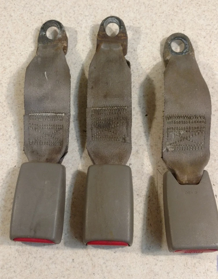 Juego de 3 hebillas de cinturón de seguridad central trasero Oldsmobile Alero 1999-04 Foto 2 de 3