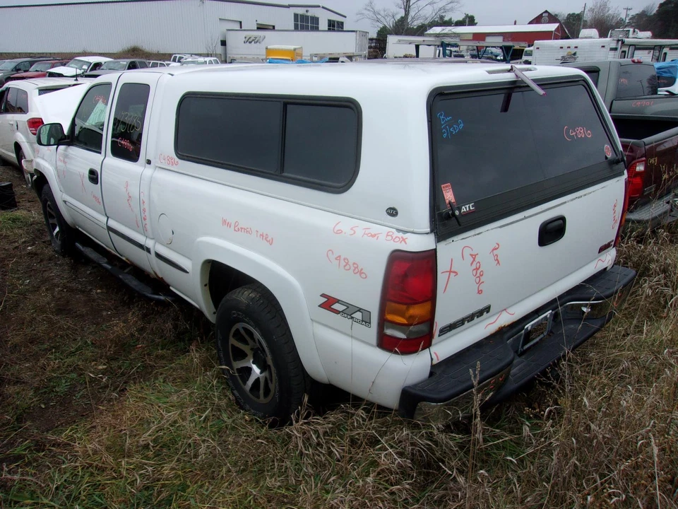 Used Fuse Box Engine fits: 2002 Gmc Sierra 1500 pickup  Grade A - Image 4 of 4