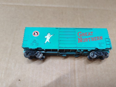 #ad Athearn HO Scale RTR 40#x27; Box Car Kadee Couplers Metal Wheels Great Northern $18.99