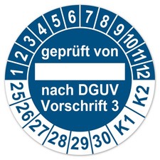 Pr&uuml;fplaketten Gepr&uuml;ft von nach UVV DGUV V3 2025-2026 K1 K2 Folie LTA004 Blau
