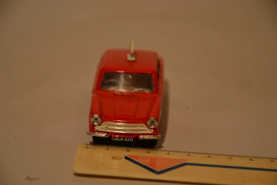 Ford Lotus cortina london transport rouge 1/43 d'origine corgi classics 98165 - Photo 2/4