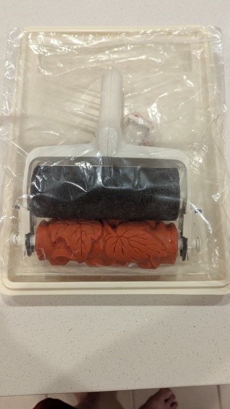 Wagner Wall Effects Pattern Paint Roller W/ Paint Tray - Open Box