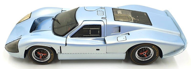 Exoto 1/18 Scale Diecast 11075 - Ford GT40 MK IV - Pearl