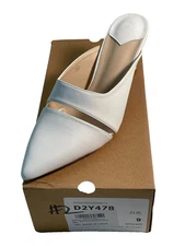 Piepiebuy Women's Size 9 White Mules Pointed Toe Slip On Shoes  New In Box