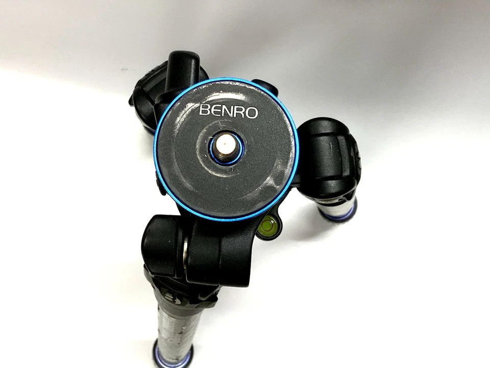 Benro FGP28C Trípode GoPlus Travel Carbon Trípode con columna central giratoria - Imagen 2 de 4