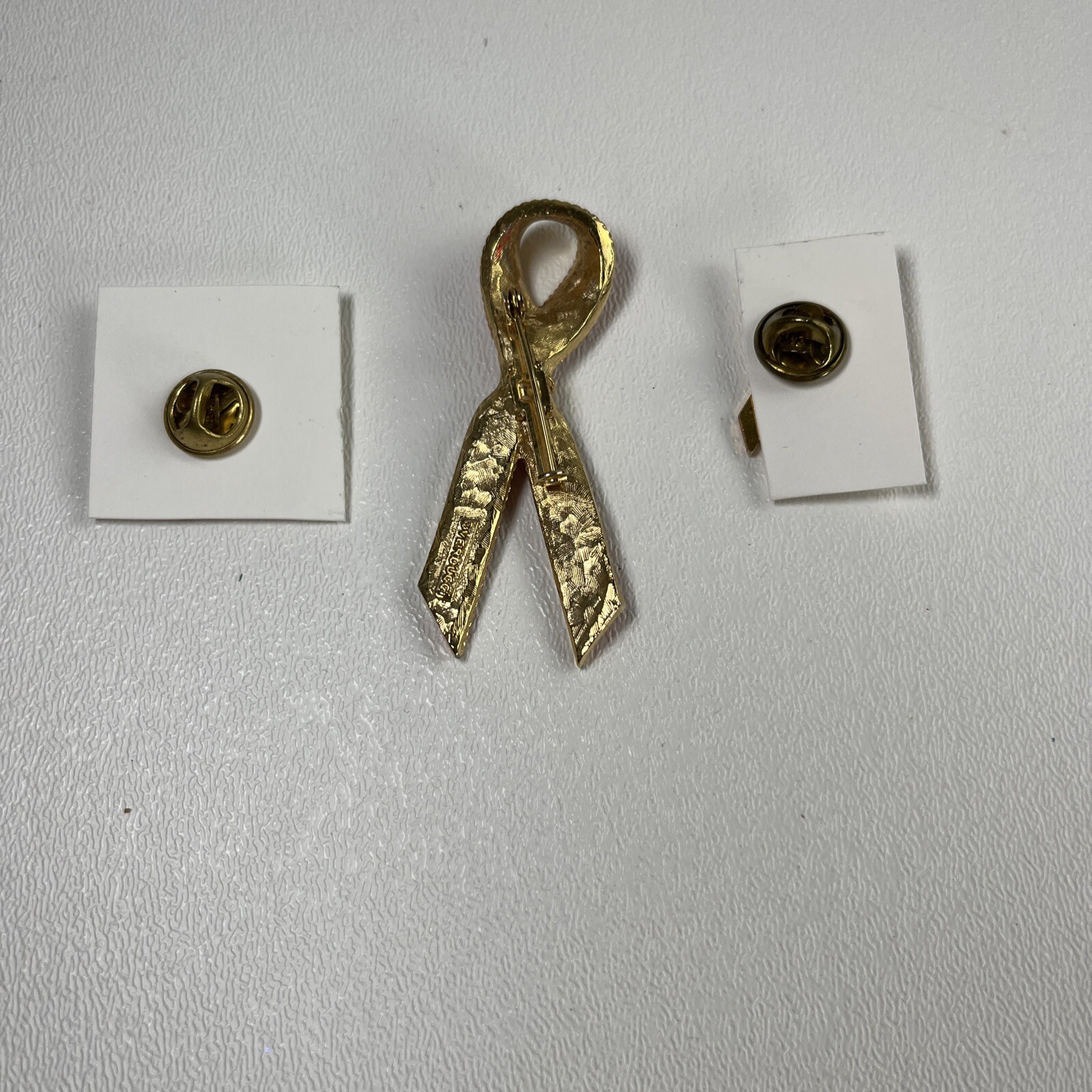 3 Mothers Against Drunk Driving MADD Metal Red Ribbon 2 Pinback Hat Tac 1 Pin