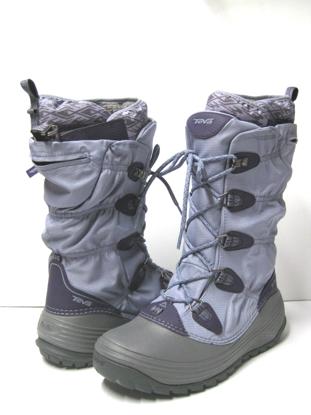 teva snow boots