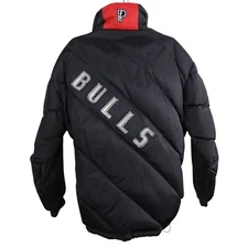 VTG 90’s Jordan Era PRO PLAYER CHICAGO BULLS Men’s Large Quilted Puffer Jacket