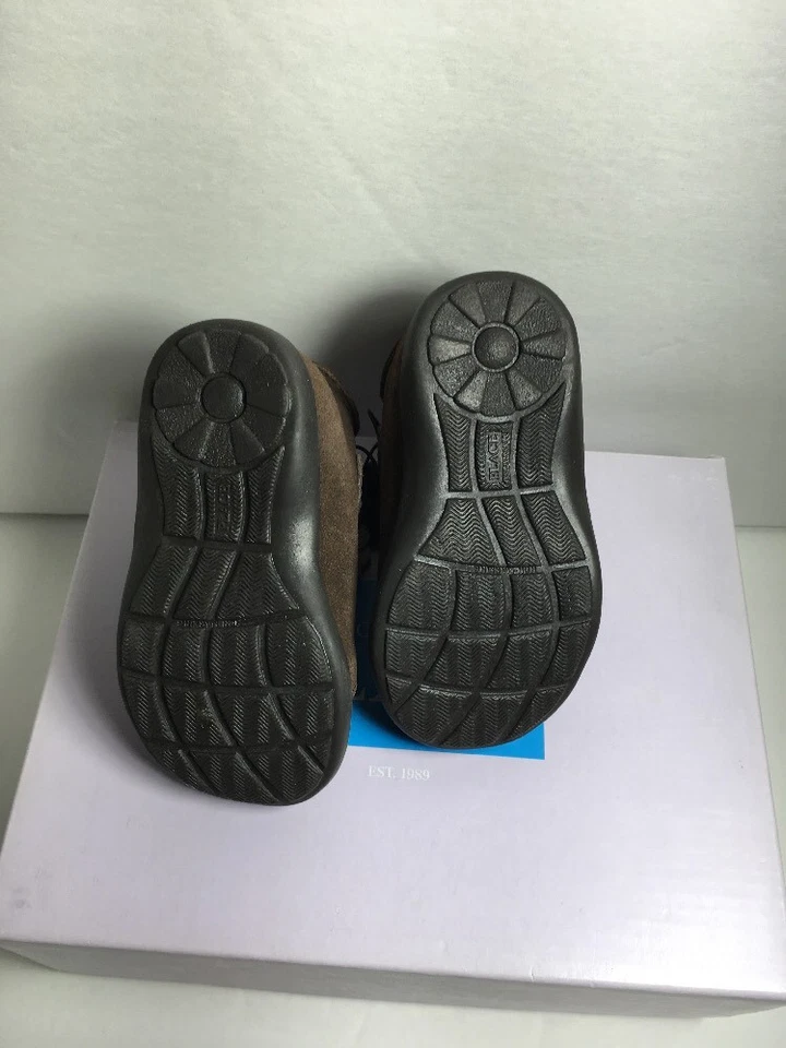 Botín Flor 3D The Children's Place Talla 3 Bebé Nuevo Foto 4 de 4