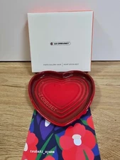 Le Creuset Cerise Red Heart Shaped Spoon Rest 13cm 5" Stoneware New Valentines