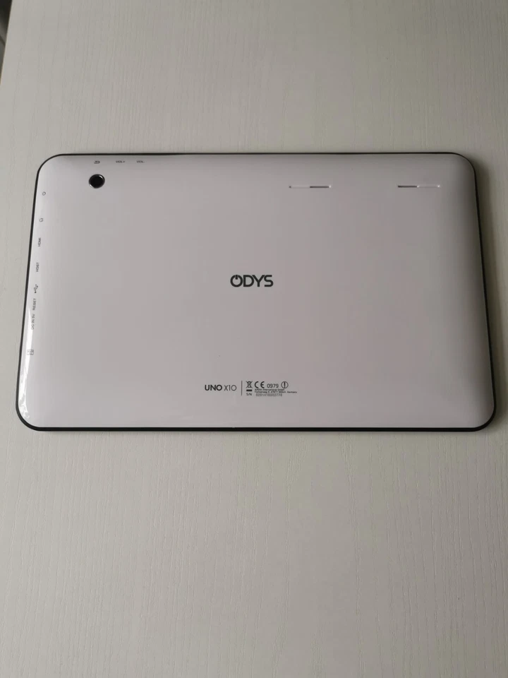 Odys Uno X10
