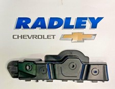 NEW GM OEM 13-16 CHEVROLET MALIBU FENDER- SIDE RETAINER LEFT GMC 22986140