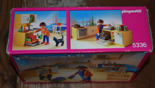 Playmobil Dollhouse 5336 84-piece Set Kitchen & Cat