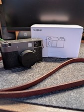 Fujifilm x Half Digital Camera 17.7MP Full HD, Vertical LCD, Charcoal Silver