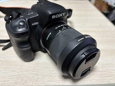 SONY  200 W ZOOM LENSKit Digital SLR Camera